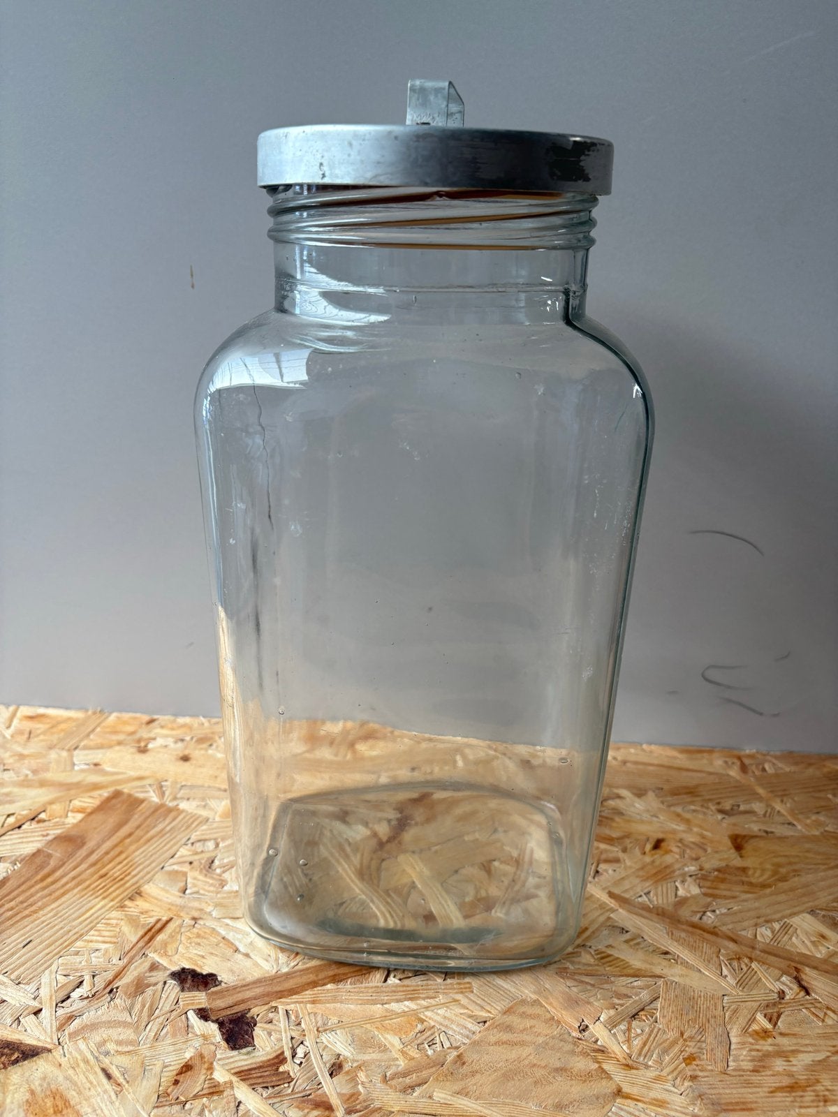 Grote glazen voorraadpot met metalen deksel, Voorraadpot, Ophalen of Verzenden, Gebruikt, Glas