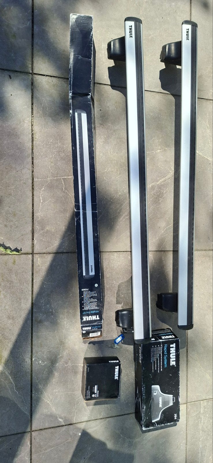 Thule Wingbar Evo 127 + pakket 754 Ford Focus (oud model), Ophalen