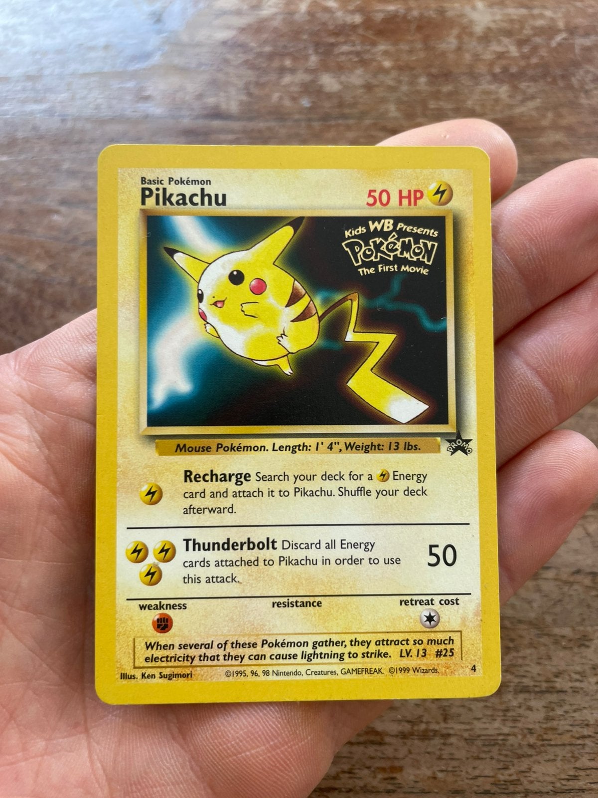 Pokemon Pikachu Promo 4, Ophalen, Zo goed als nieuw