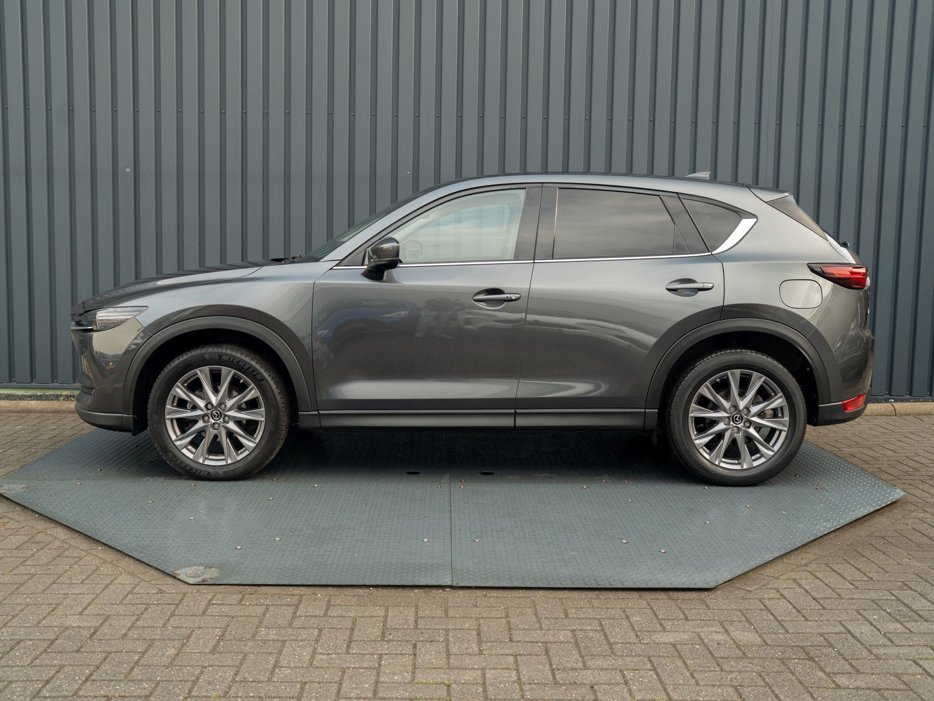 Mazda CX-5 2.0 SkyActiv-G 165 Luxury | Trekhaak afnb. | Bose, 15 km/l, Gebruikt, 4 cilinders, 1455 kg