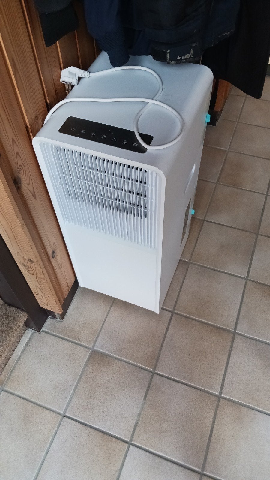 HandsOn Draagbare Airco 7000 BTU - Mobiele Airconditioner, Ophalen, Minder dan 60 m³, 3 snelheden of meer, Zo goed als nieuw