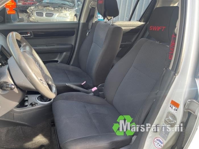 Bekleding Set (compleet) van een Suzuki Swift, Gebruikt, -, -, Ophalen of Verzenden