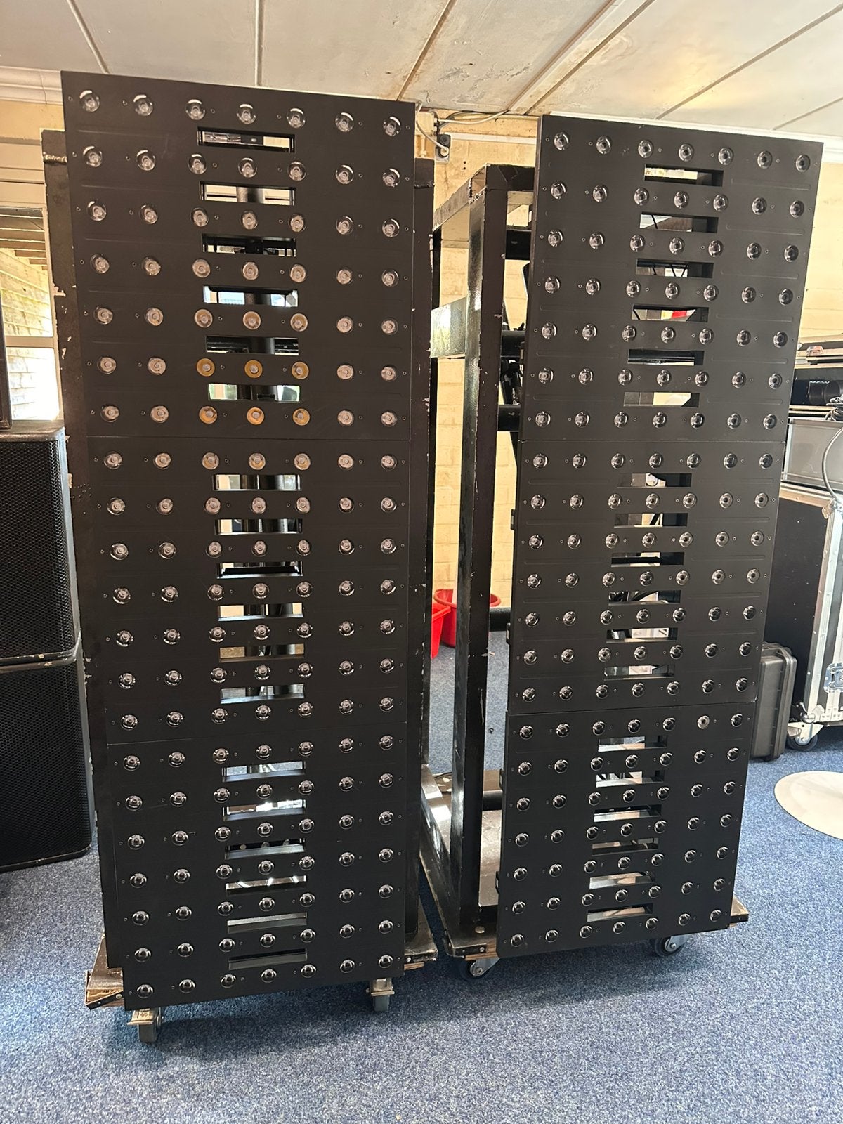 6x FOS Matrix LED Panels incl. Stage transportkar, Ophalen of Verzenden, Zo goed als nieuw