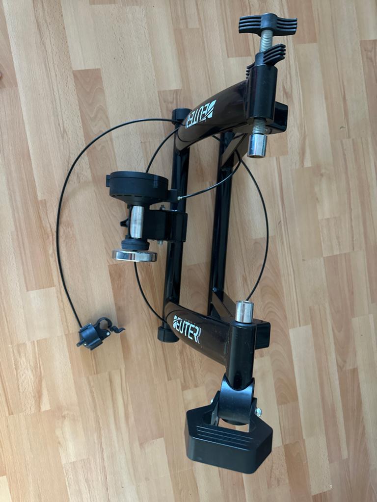 DEUTER Indoor Fietstrainer – Train wanneer jij wilt!, Sport en Fitness, Ophalen of Verzenden, Zo goed als nieuw, Metaal, Benen