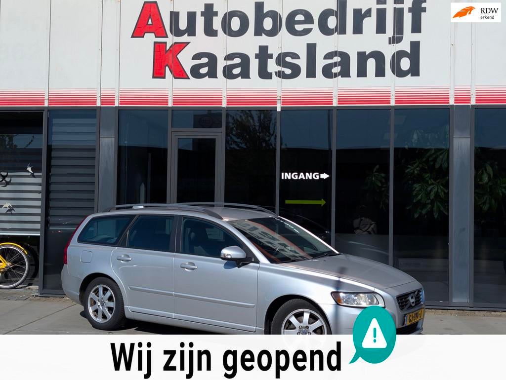 Volvo V50 1.6D S/S Momentum - Pdc- Navi - Trekhaak, Auto's, Volvo, Voorwielaandrijving, Stof, Gebruikt, Zwart