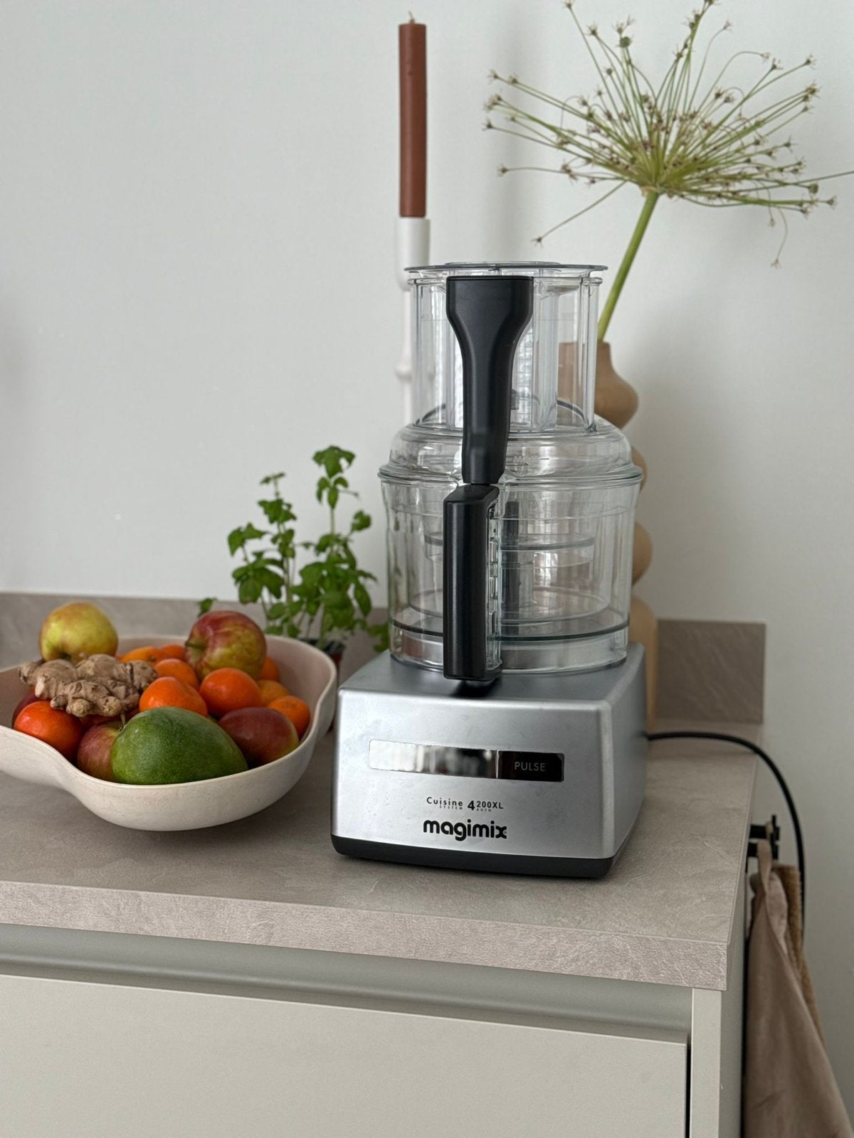 Magimix 4200 XL Premium Keukenmachine 3 liter - Zo goed als, 3 tot 4 liter, Ophalen, Zo goed als nieuw, 3 snelheden of meer
