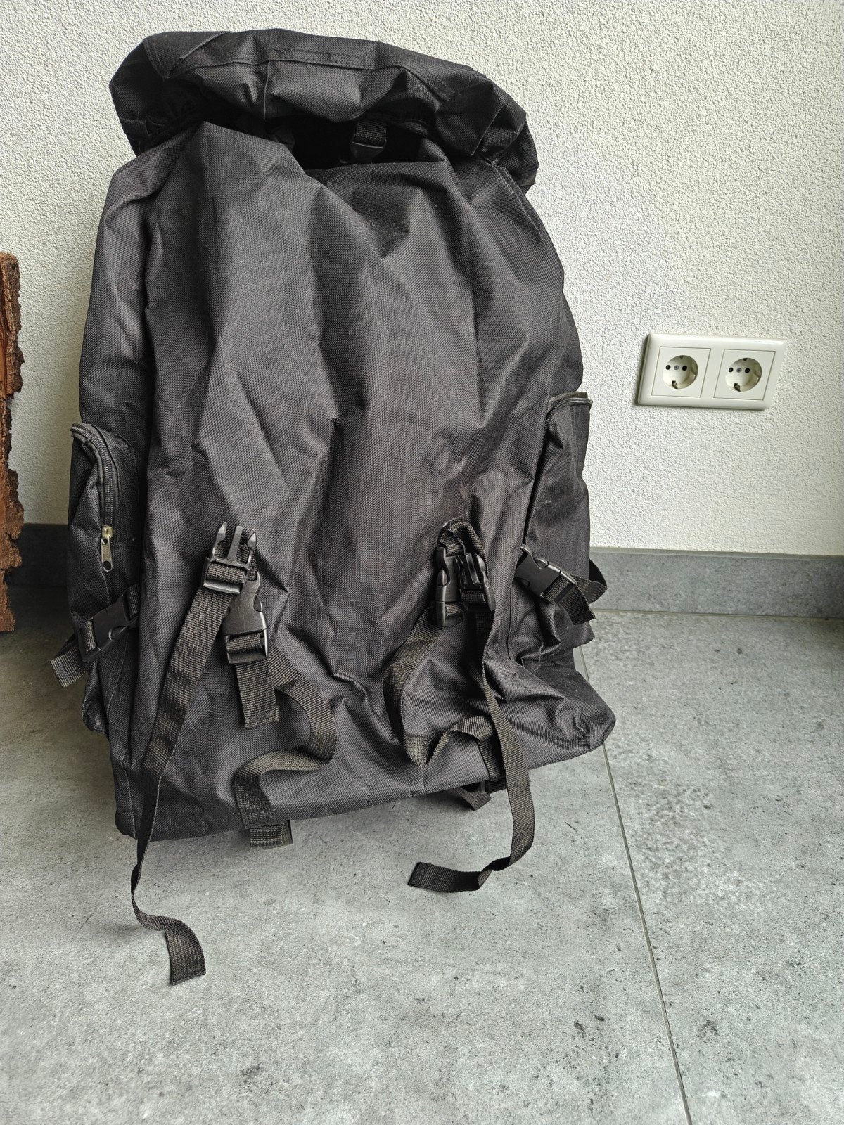 vidaXL Rugzak legerstijl 65 L zwart, Overige merken, 40 cm of meer, Nieuw, Ophalen of Verzenden