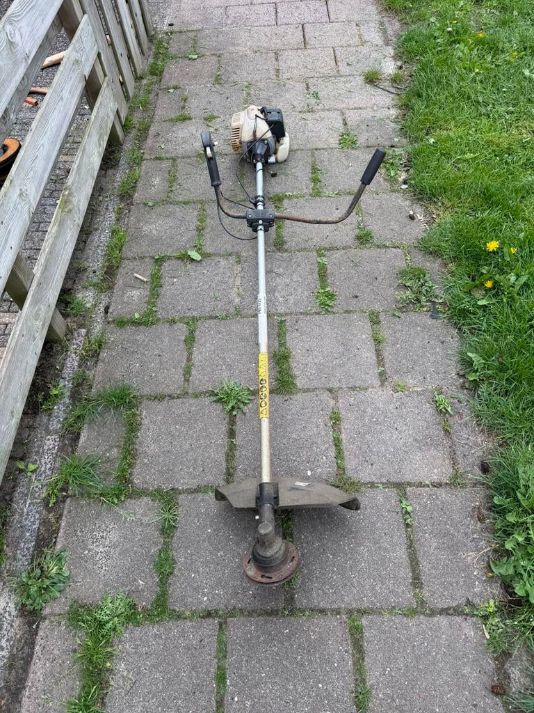 Alko benzine bosmaaier  opknapper, Tuin en Terras, Bosmaaiers, Ophalen, Gebruikt, Benzine