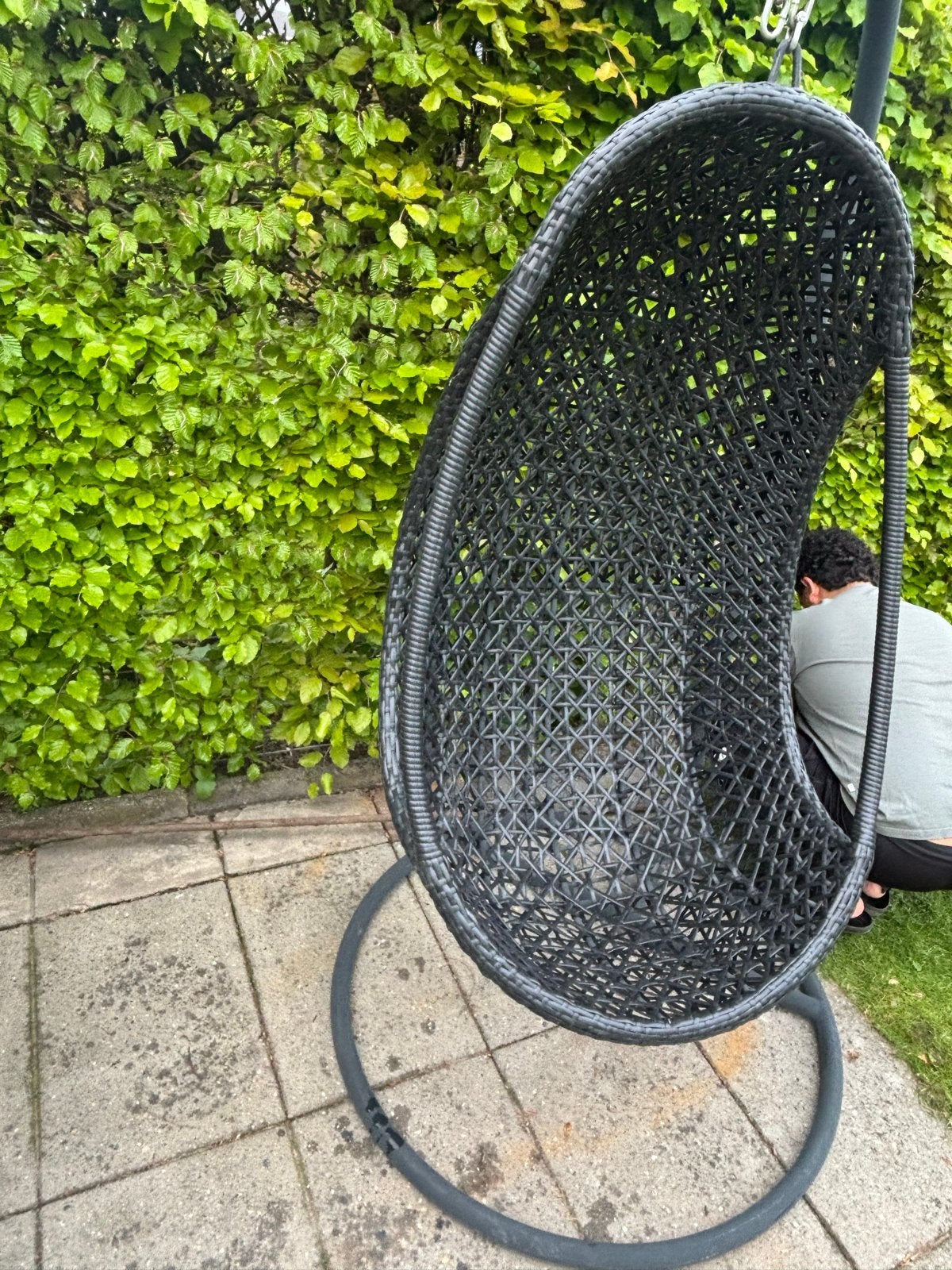 Comfortabele Wicker Hangstoel - Zwart, Ophalen, Gebruikt, Wicker