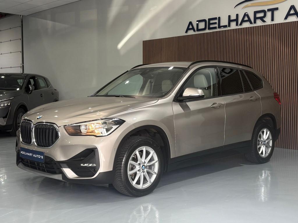 BMW X1 SDrive18i Face lift Executive Automaat / Navigatie fu, Lichtsensor, 136 pk, Gebruikt, Bedrijf