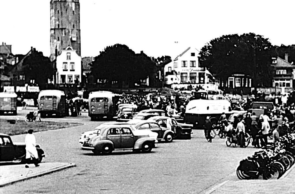 804624	Terschelling	Haven	Gelopen met zegel  1955, Ophalen of Verzenden, 1940 tot 1960, Gelopen, Waddeneilanden