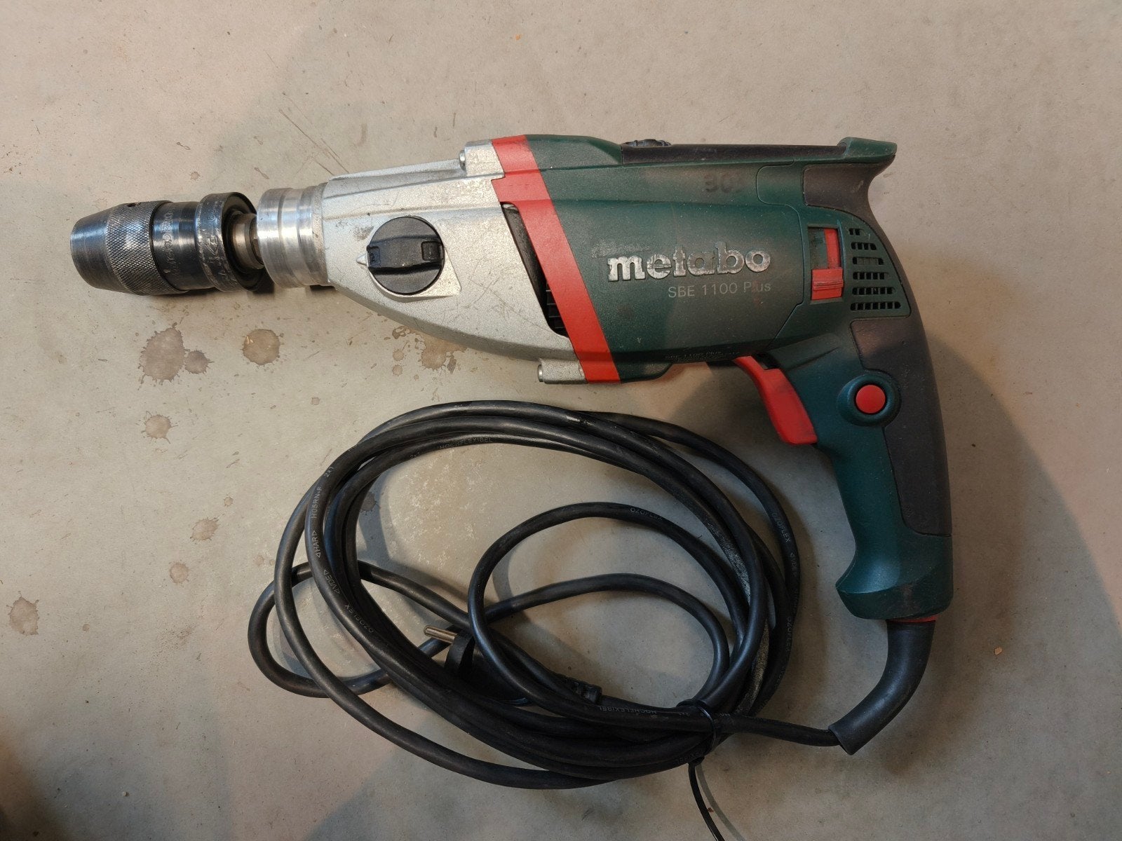 Metabo SBE 1100 Plus Klopboormachine, Boor- en/of Breekhamer, Ophalen of Verzenden, Klopboormechanisme, Gebruikt