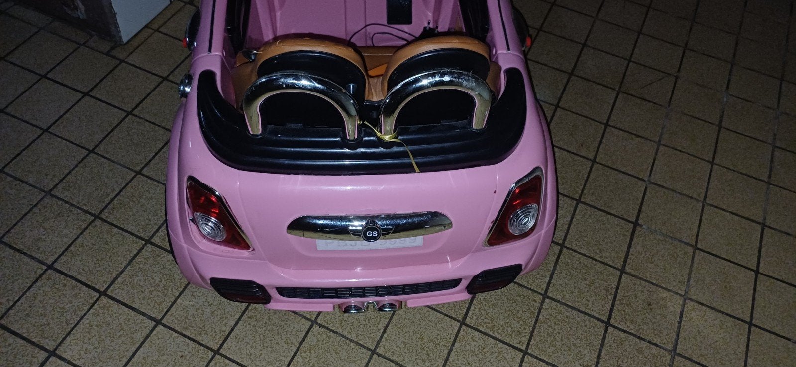 Roze elektrische kinderauto Mini Cooper, Kinderen en Baby's, Ophalen of Verzenden, Gebruikt, Loopvoertuig
