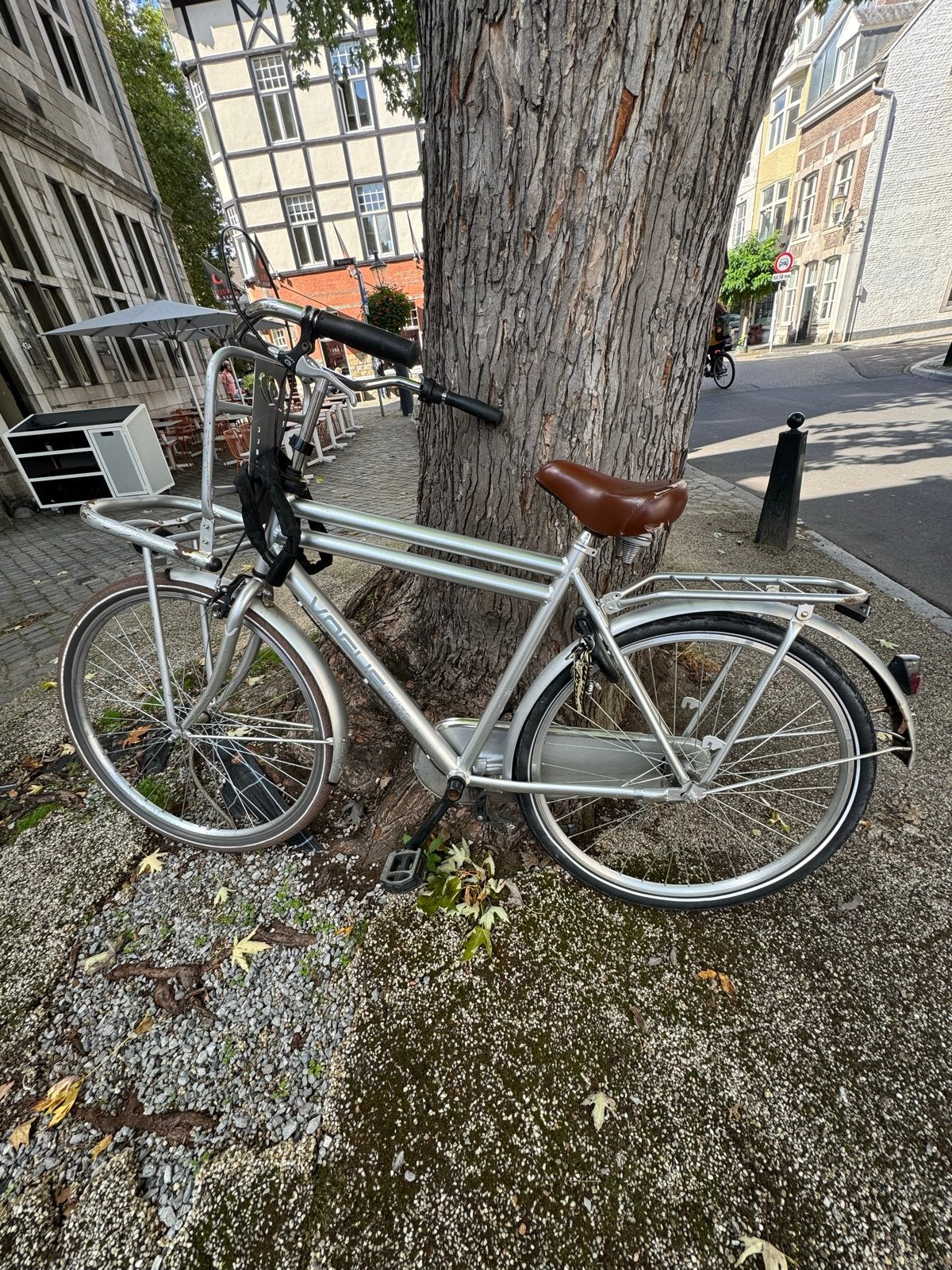 Vogue Elite fiets met nieuwe banden en kettingslot, Ophalen, Gebruikt, Overige merken