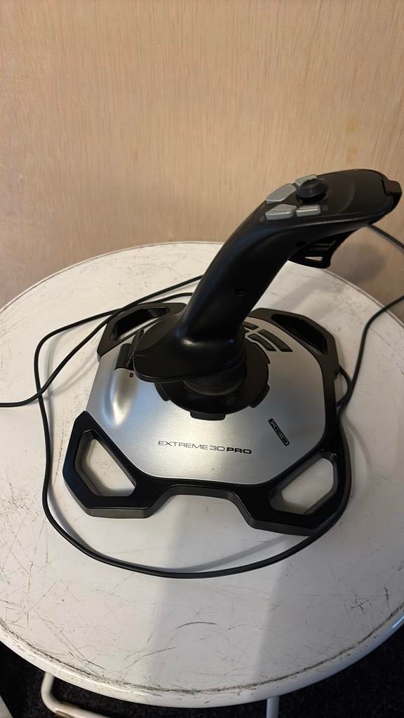 Joystick Logitech Extreme 3D Pro, Computers en Software, Joysticks, Ophalen, Zo goed als nieuw