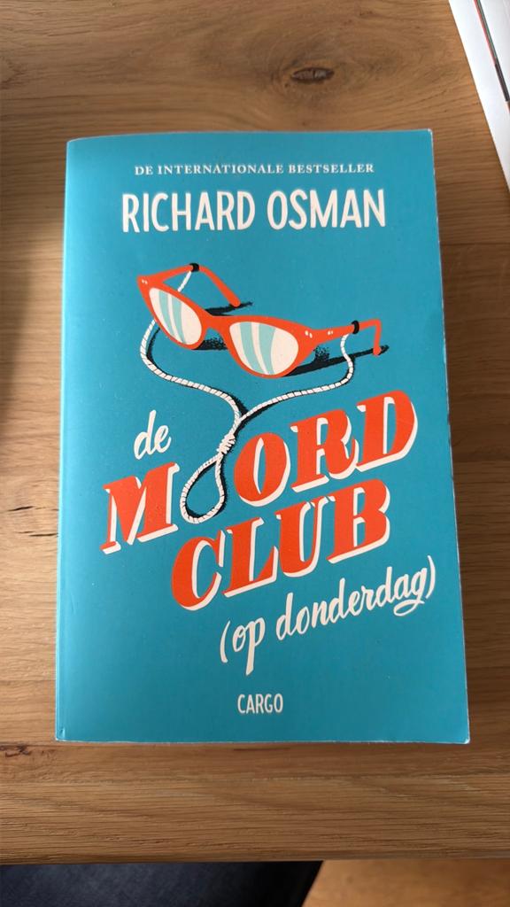 Richard Osman - De moordclub (op donderdag), Boeken, Ophalen of Verzenden, Zo goed als nieuw, Richard Osman