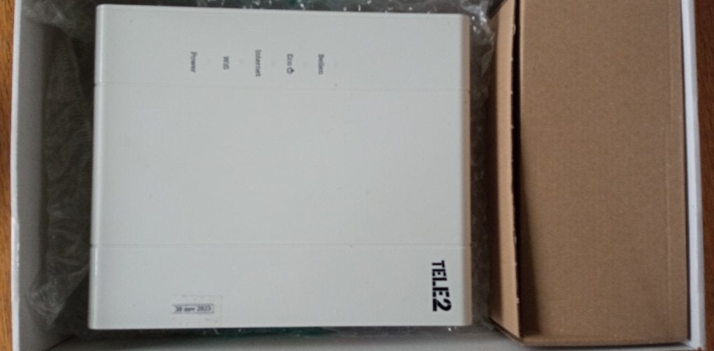 modem router tele2 oud model ADSL, type DV2020, Ophalen of Verzenden, Gebruikt, Router met modem, Overige merken