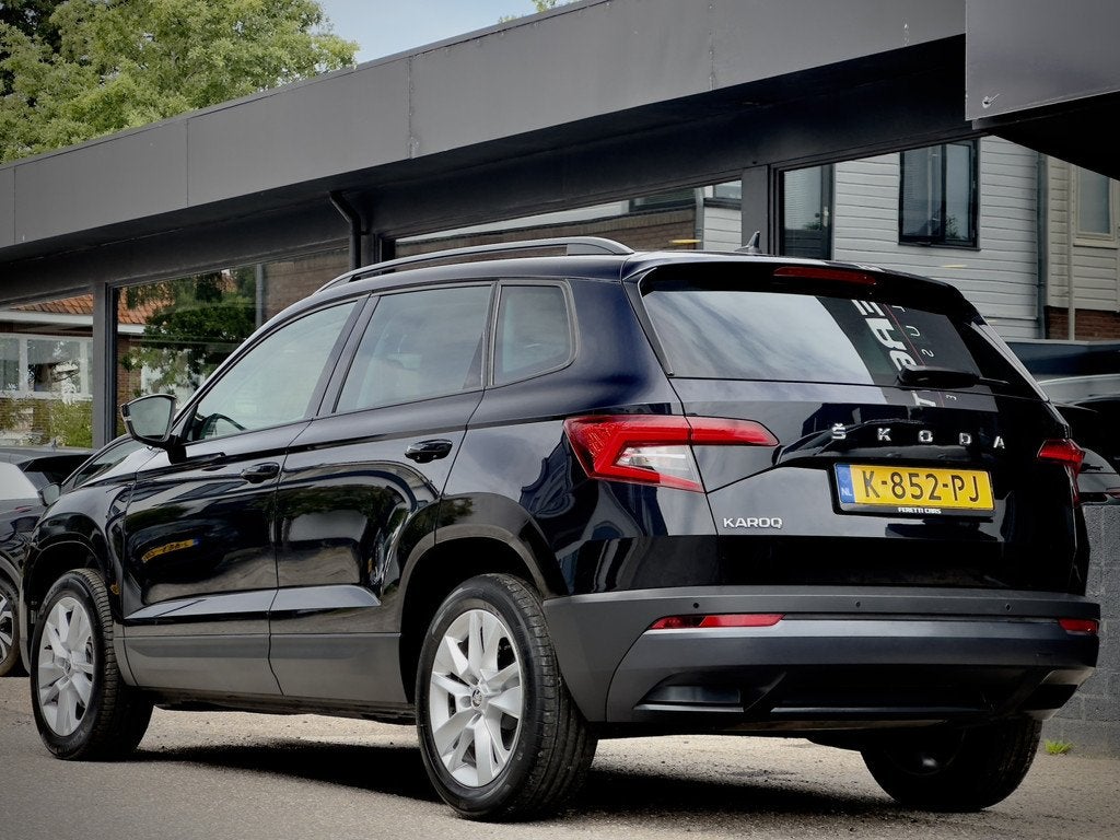 Skoda Karoq 1.5 TSI AUT7/DSG ACT EDITION LEDER NAVI AIRCO PA, Auto's, Skoda, 4 cilinders, 150 pk, Automatische klimaatregeling