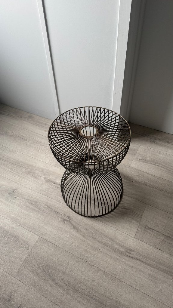 Design tafeltje, Minder dan 55 cm, Metaal of Aluminium, Design, Rond