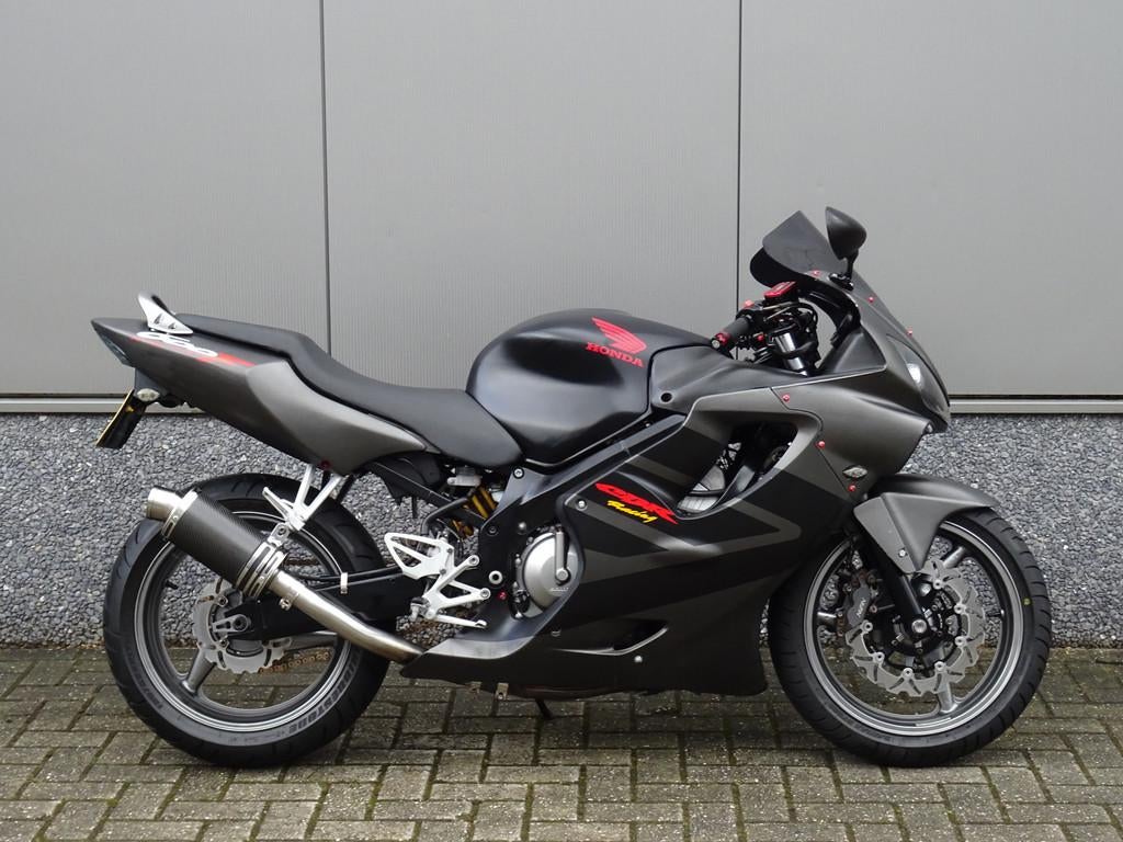 Honda CBR 600 F (bj 2002), Bedrijf, Sport