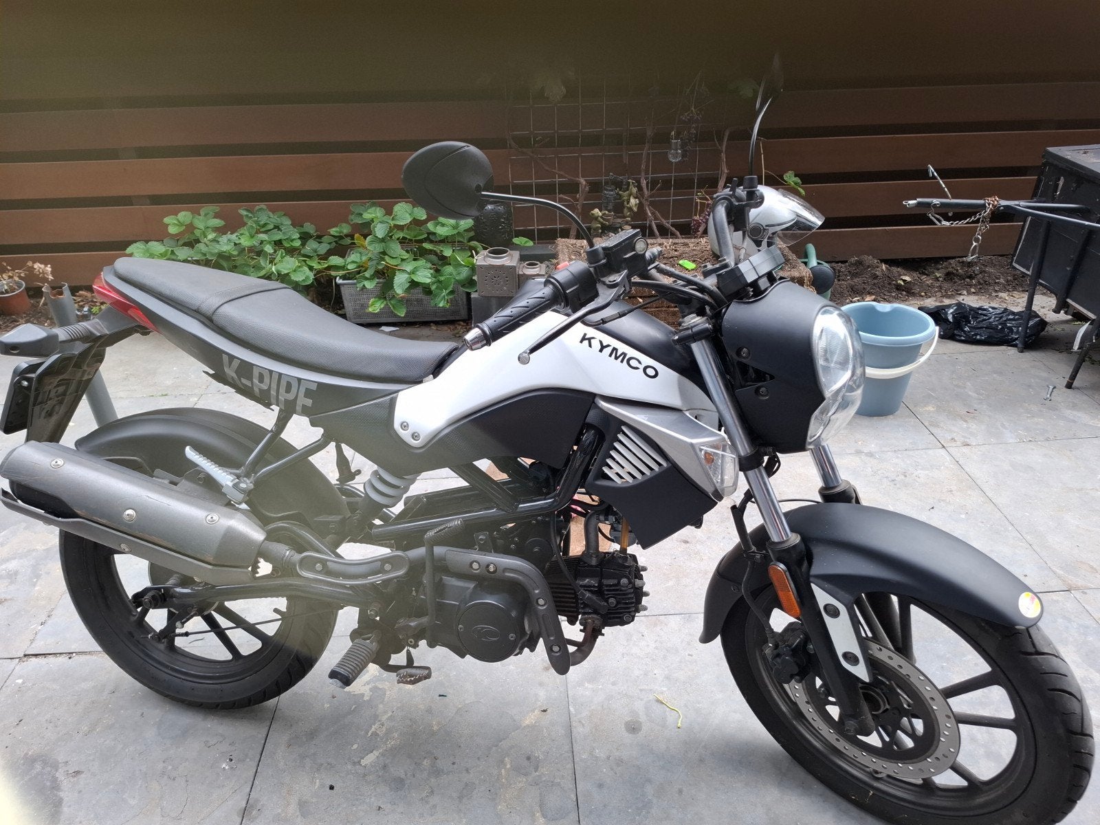 Kymco Pipe 50cc - Zo goed als nieuw, nieuwe banden