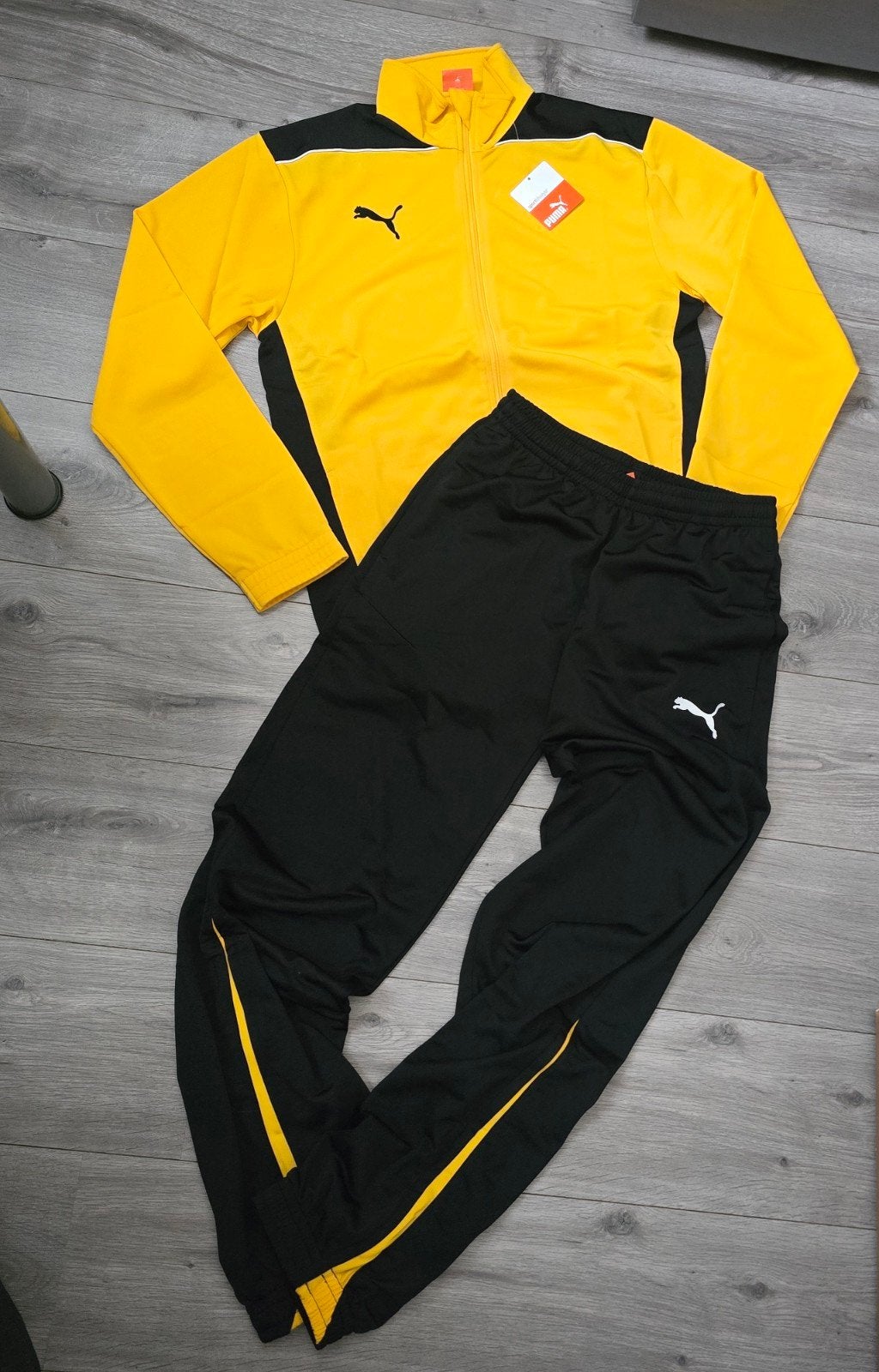 Mooie jongen trainingspak Puma, maat 176, Nieuw (LI5), Ophalen of Verzenden, Nieuw, Jongen, Sport- of Zwemkleding