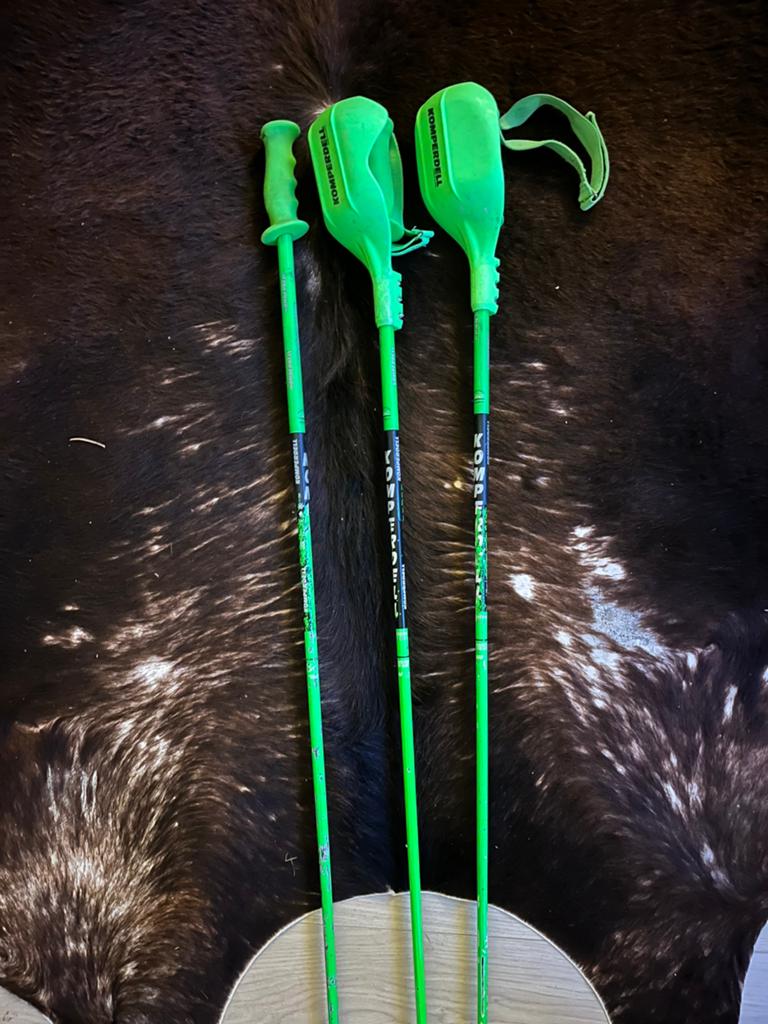 Komperdell 120 cm slalom stokken. Ski, Sport en Fitness, Overige merken, Stokken, 100 tot 140 cm, Ophalen of Verzenden