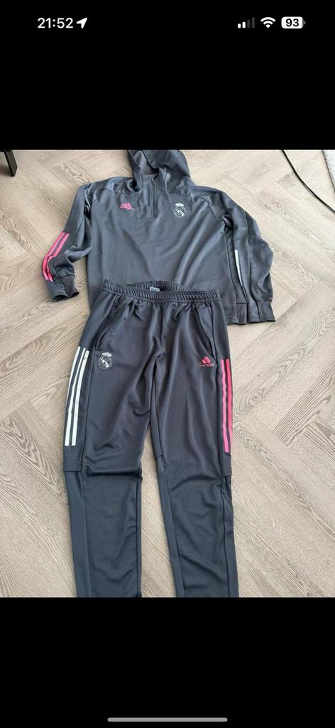 Real Madrid trainingspak XL, Ophalen of Verzenden, Zo goed als nieuw, Maat 46/48 (XL) of groter, Zwart