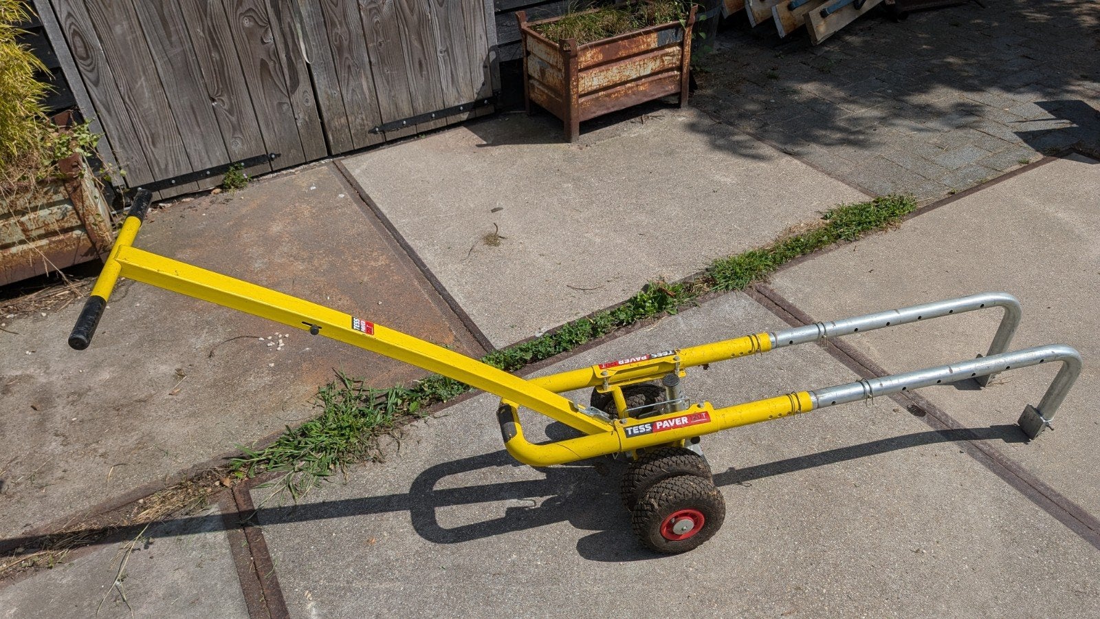 Tess Paver 120T - Zo goed als nieuw, Ophalen, Gebruikt