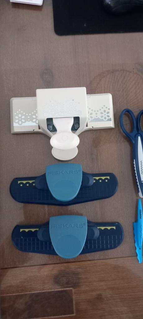 Ponsen figuur scharen ., Ophalen, Zo goed als nieuw, Geschikt voor karton, Knutselmateriaal