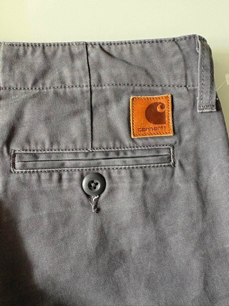 Carhartt WIP Club Pant chino broek — W29 x L32 — Grijs, Carhartt, Overige maten, Ophalen of Verzenden, Zo goed als nieuw