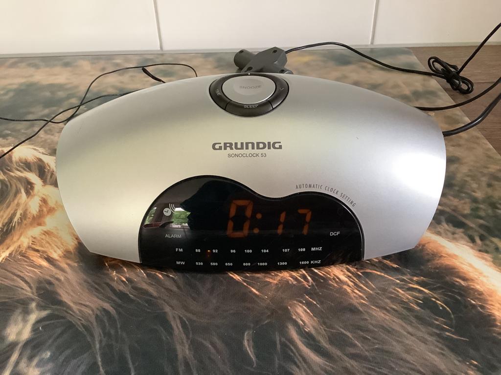 Grundig Sonoclock 53 Clock Radio Wekker, Witgoed en Apparatuur, Wekkers, Ophalen of Verzenden, Gebruikt, Digitaal