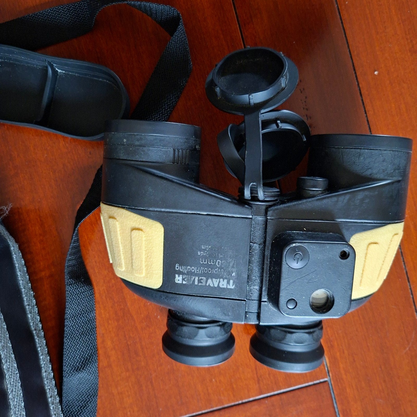 Verrekijker met ingebouwd kompas en tas waterproof/floating, Gebruikt, Overige typen, Ophalen of Verzenden, 8 tot 12x