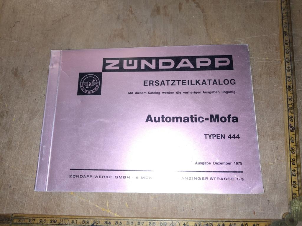 Zündapp onderdelen catalogus typen 444 1975, Fietsen en Brommers, Handleidingen en Instructieboekjes, Ophalen of Verzenden, Gebruikt
