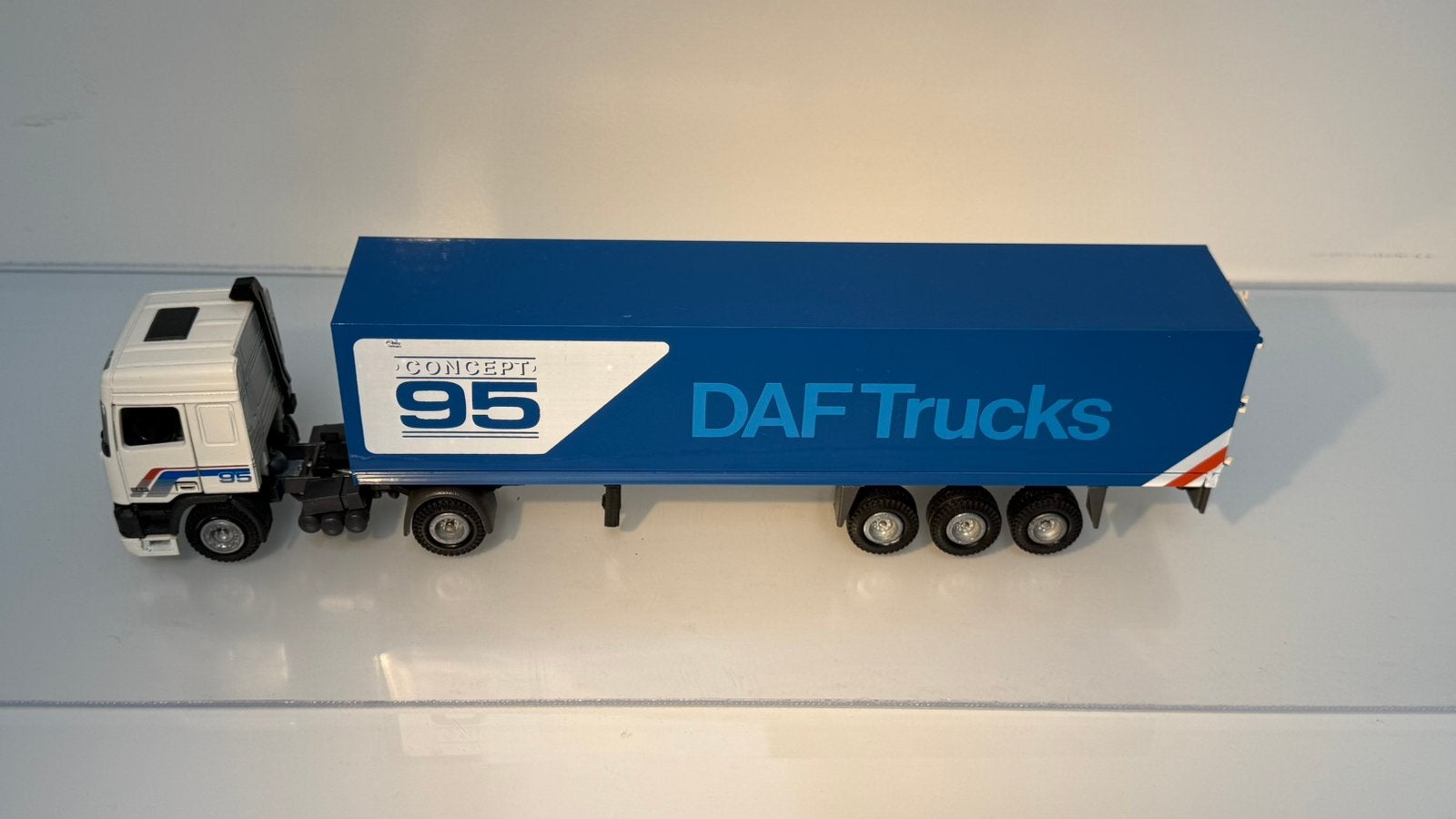 Tekno DAF Vrachtwagen, Hobby en Vrije tijd, Ophalen of Verzenden, Zo goed als nieuw, Bus of Vrachtwagen