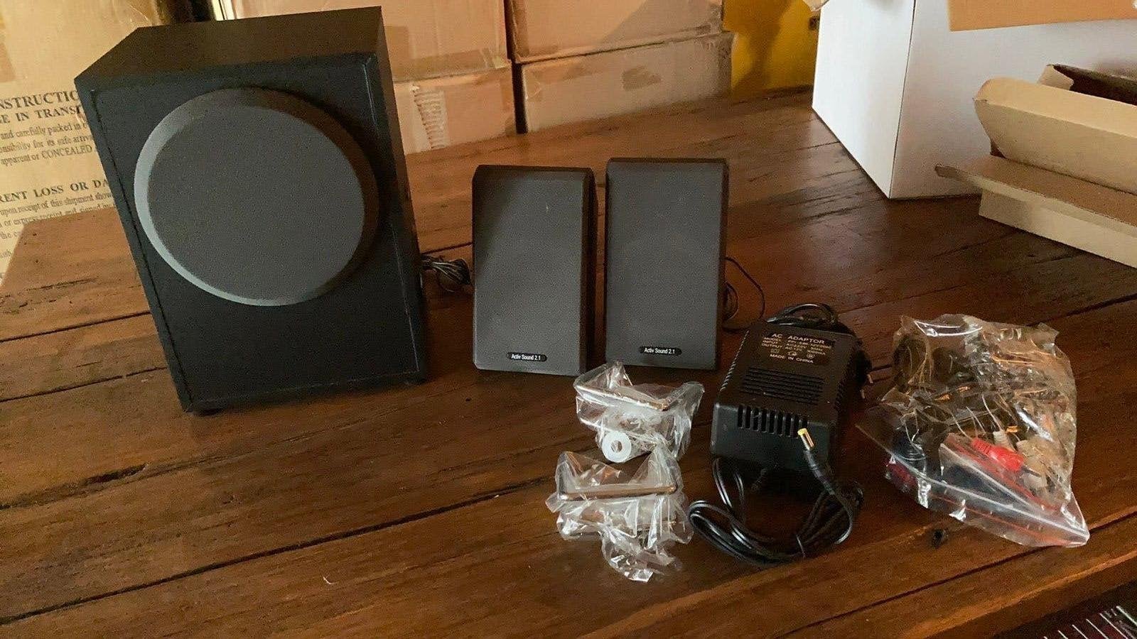 Partij van 66x Activ Sound 2.1 geluidsboxen met subwoofer, Ophalen, Nieuw, Minder dan 60 watt, Overige merken