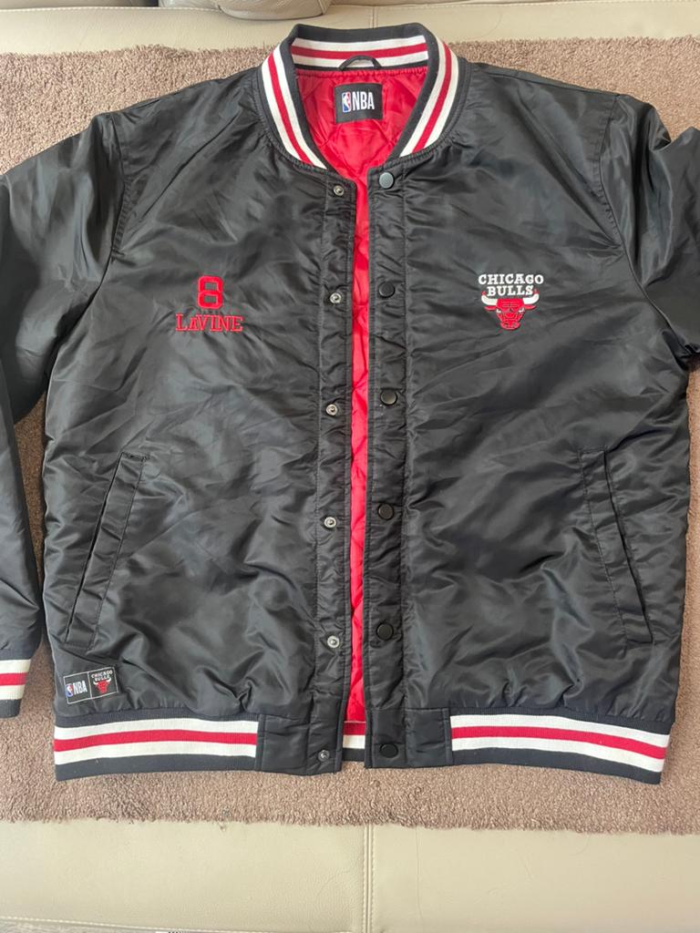 NBA Chicago Bulls Zach LaVine Bomberjack - Maat XL, Kleding | Heren, Jassen | Zomer, Ophalen of Verzenden, Zo goed als nieuw, Maat 56/58 (XL)