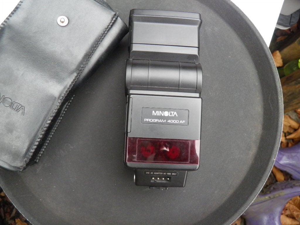flitser minolta 4000 af,, Ophalen of Verzenden, Zo goed als nieuw, Overige merken, Kantelbaar
