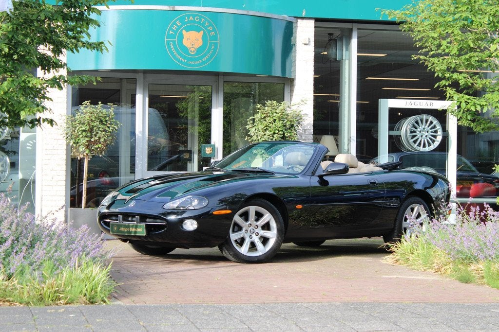 Jaguar XK8 4.2 V8 Convertible, Auto's, Jaguar, Gebruikt, 8 cilinders, Cabriolet, Zwart