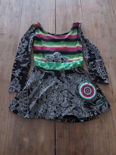 Desigual tuniek maat 5-6 met lage rug nieuwstaat, Desiqual, Meisje, Zo goed als nieuw, Schipluidenlaan 20 5035KJ Tilburg