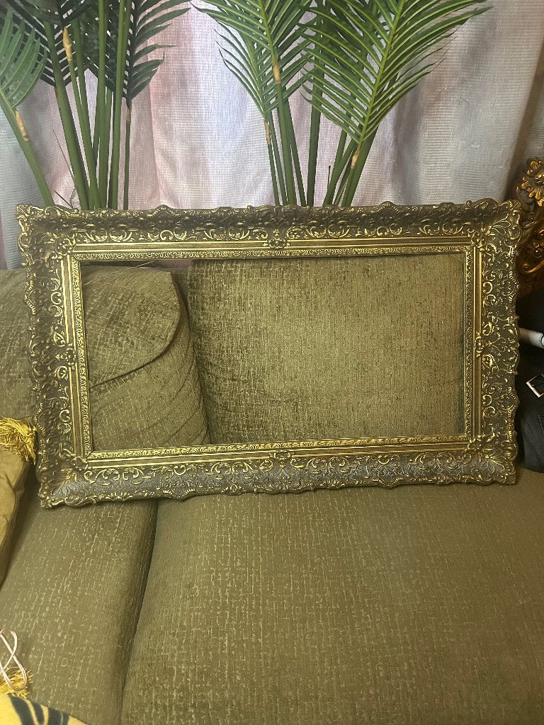 Grote antieke barok gouden fotolijst met sierrand, Overige materialen, Met sierrand, 98 cm, Ophalen of Verzenden