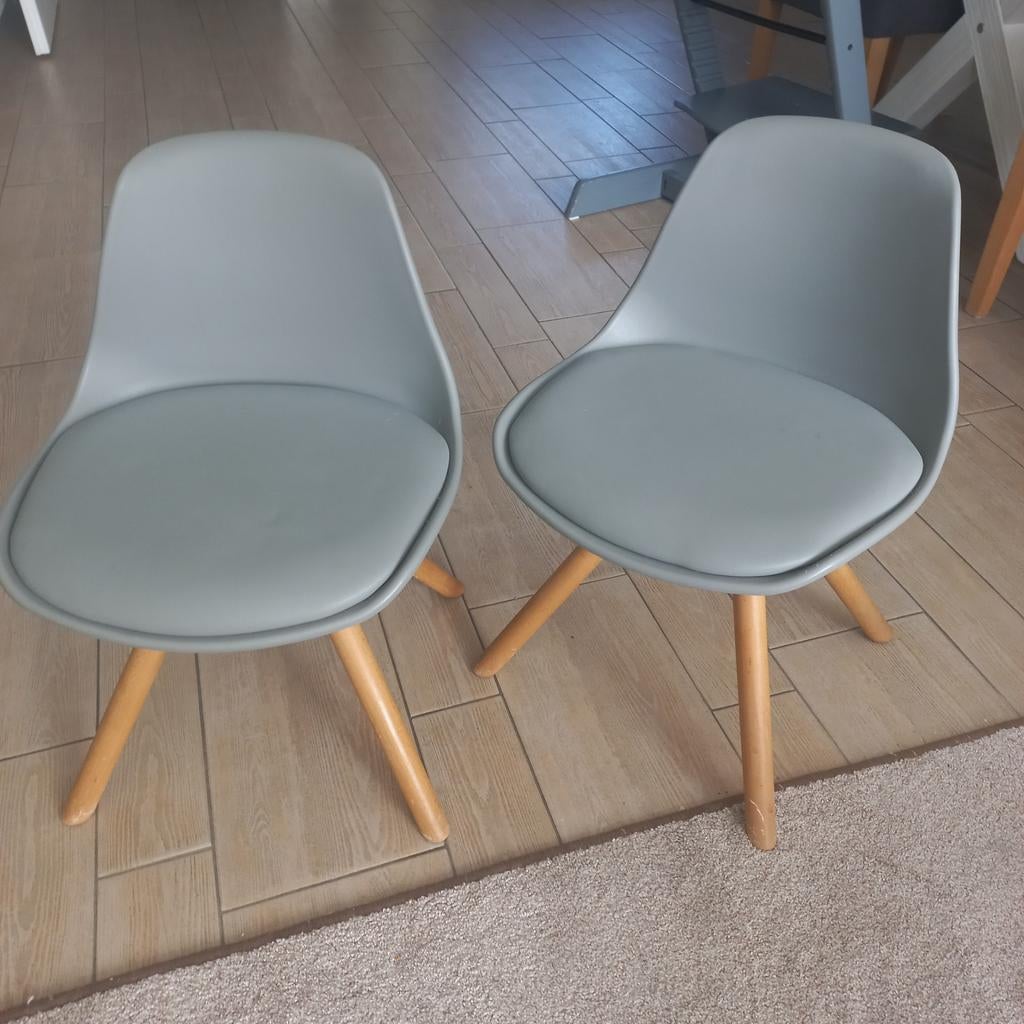 Kinderstoeltjes te koop, Huis en Inrichting, Ophalen, Twee