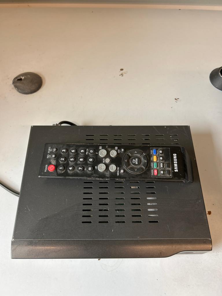 Samsung Digital Cable Receiver DCB-B270R met afstandsbedieni, Ophalen, Gebruikt, Decoder