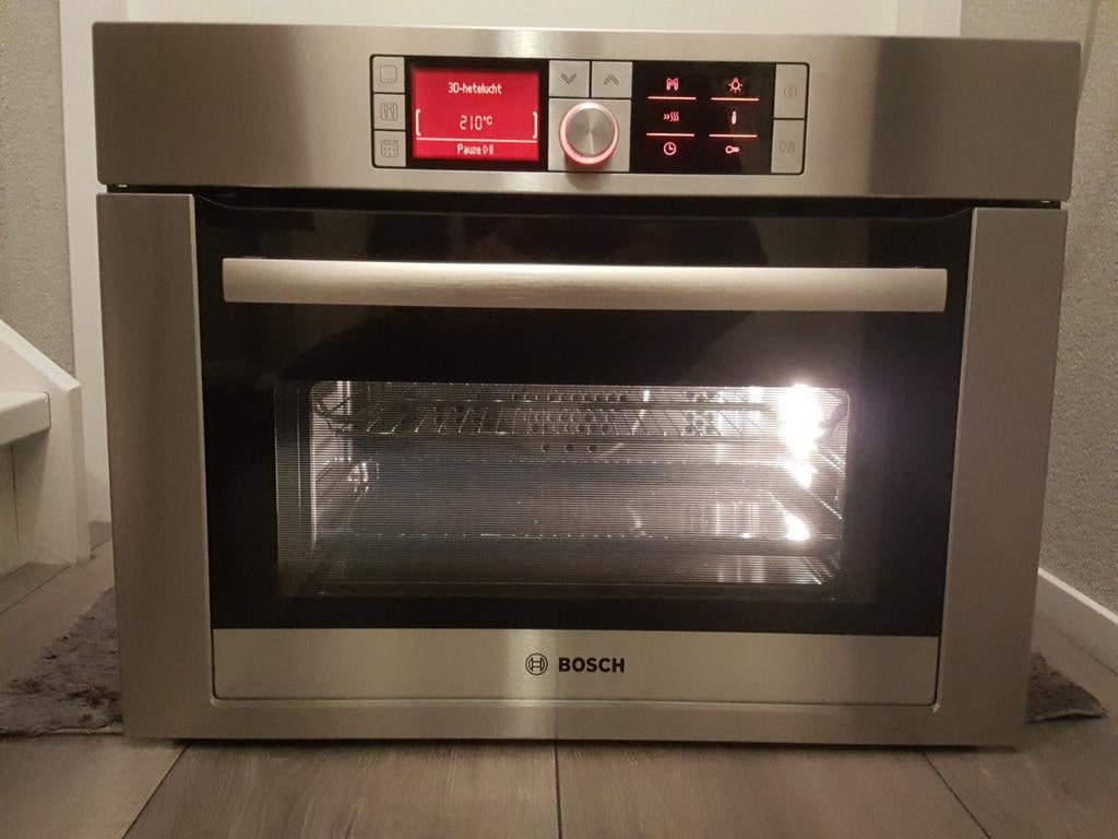 Bosch inbouw oven met pyrolyse/zelfreiniging, Gebruikt, Hete lucht, Oven met grill, Inbouw