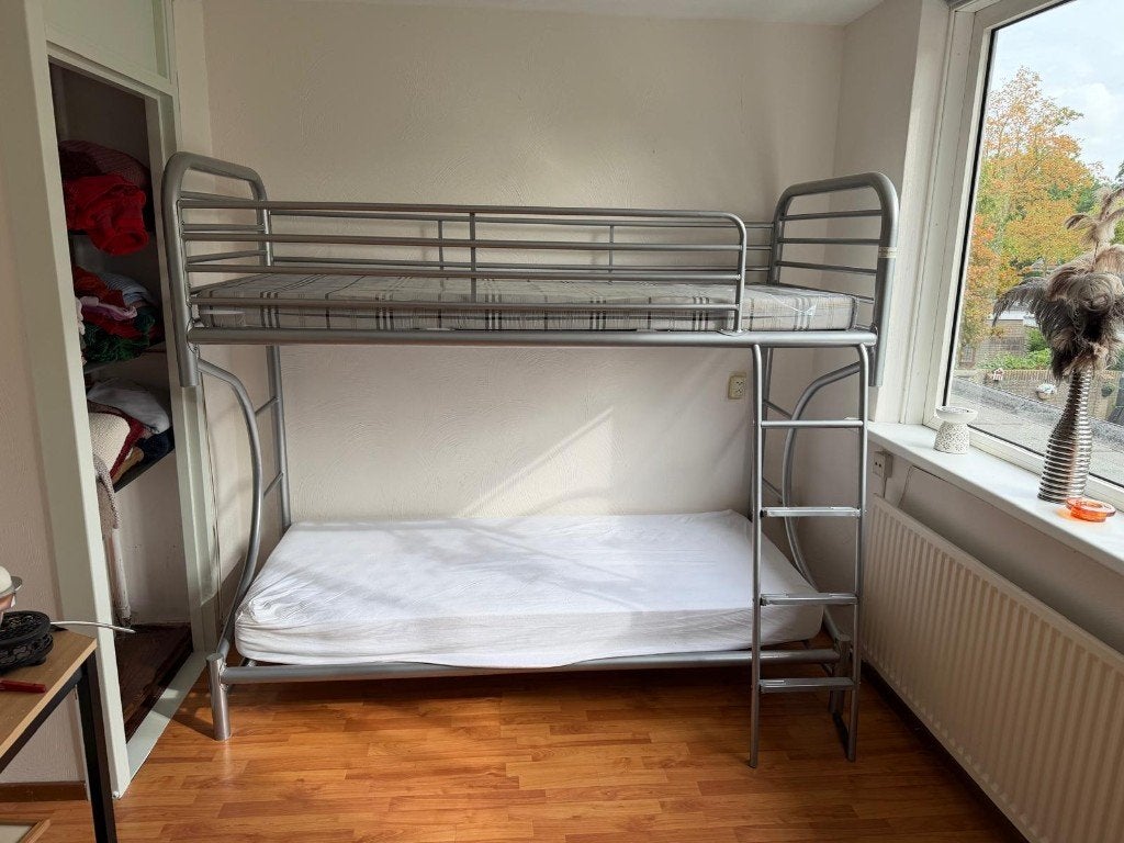 ikea svarta stapelbed ( 501128), Ophalen, 90 cm, 160 tot 180 cm, Tweepersoons