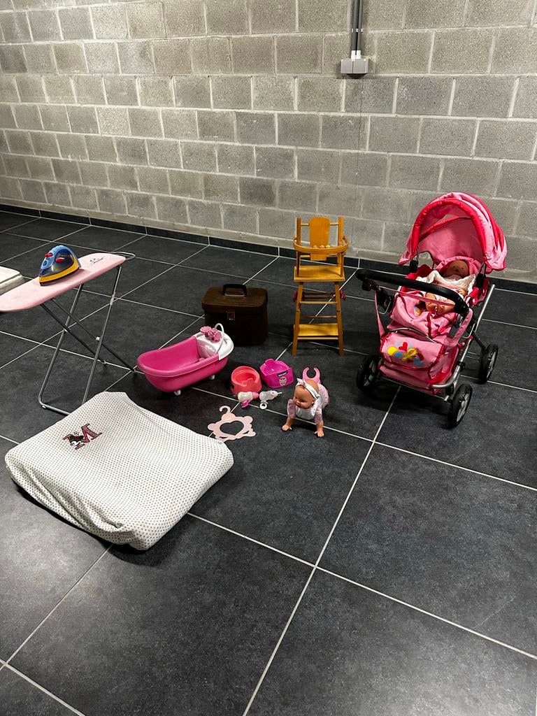 Grote set poppenspullentjes: kinderwagen, badje, stoel, Ophalen, Gebruikt, Overige typen