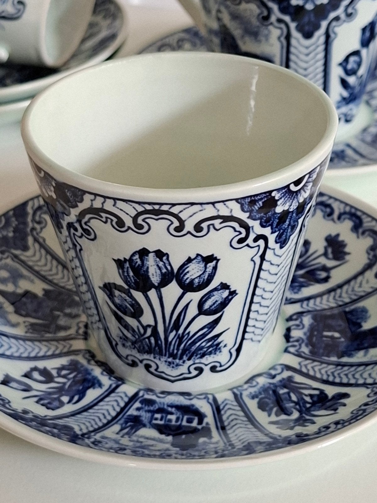 4x kopjes met schotels Old Dutch Spinx Maastricht, Antiek en Kunst, Antiek | Servies los, Ophalen of Verzenden