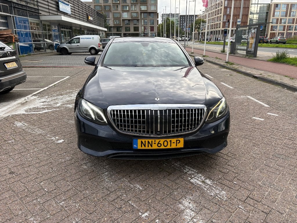 Mercedes-Benz E-Klasse E200 d 150pk 9G-TRONIC 2017 Blauw, Auto's, Automaat, Achterwielaandrijving, Zwart, 4 cilinders