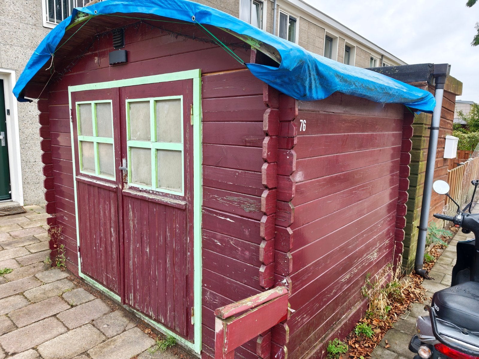 Houten schuur met dubbele deuren en ramen, Tuin en Terras, Tuinhuizen, Ophalen, 250 tot 500 cm, Schuur, 2 ramen