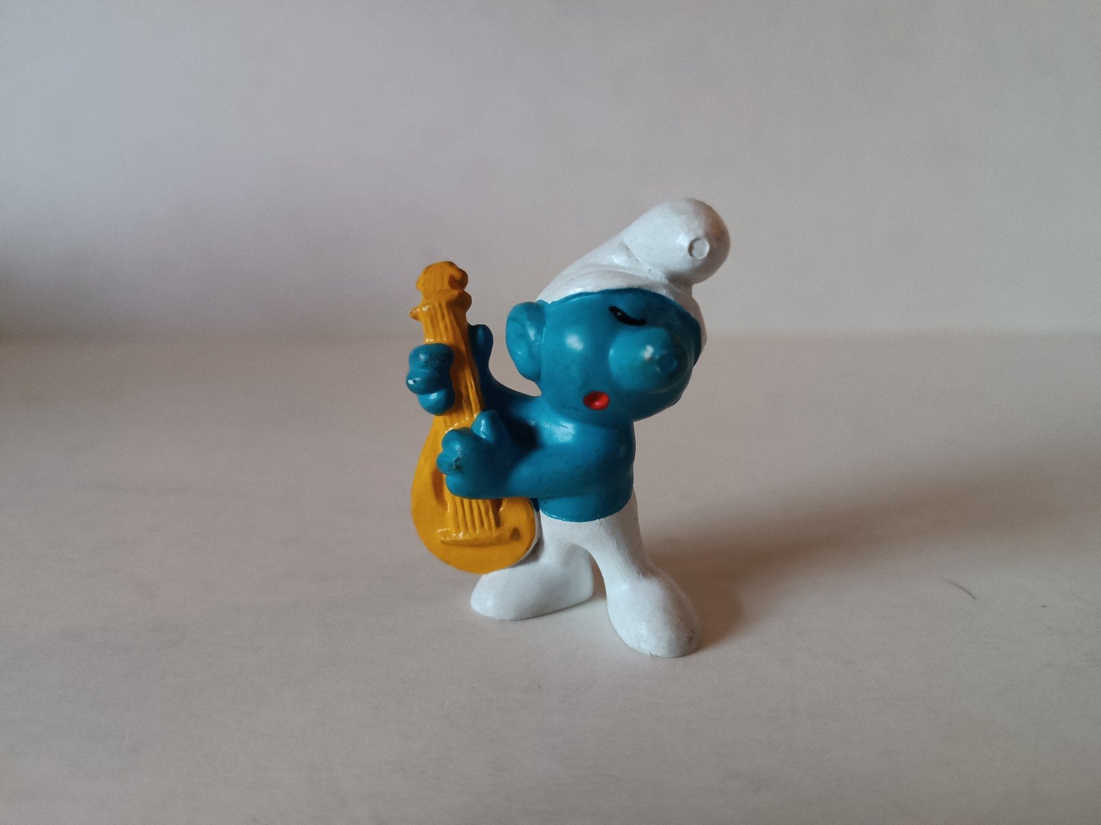 Schleich Smurfen Collectie: Smurf met Luit, Ophalen of Verzenden, Gebruikt, Muzieksmurf, Poppetje, Figuurtje of Knuffel